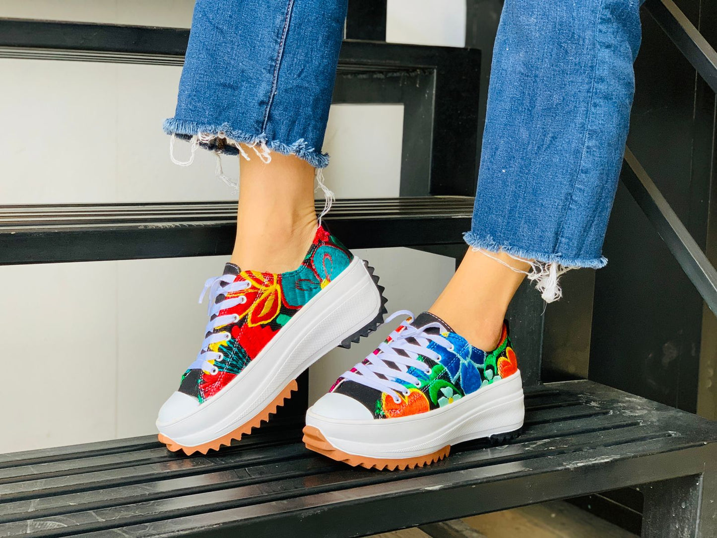 Tenis mexicanos telar