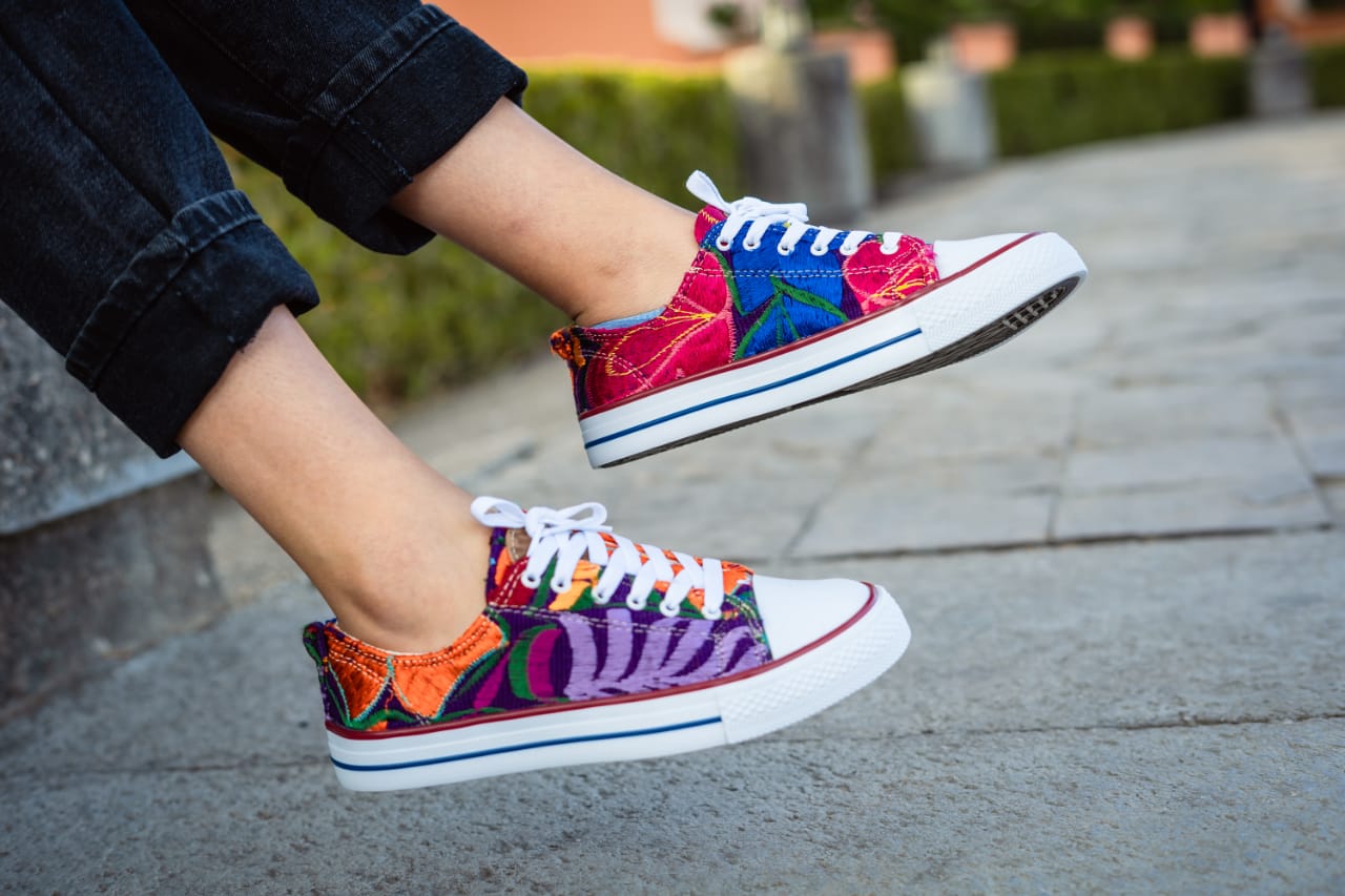 Tenis tipo converse Choclo