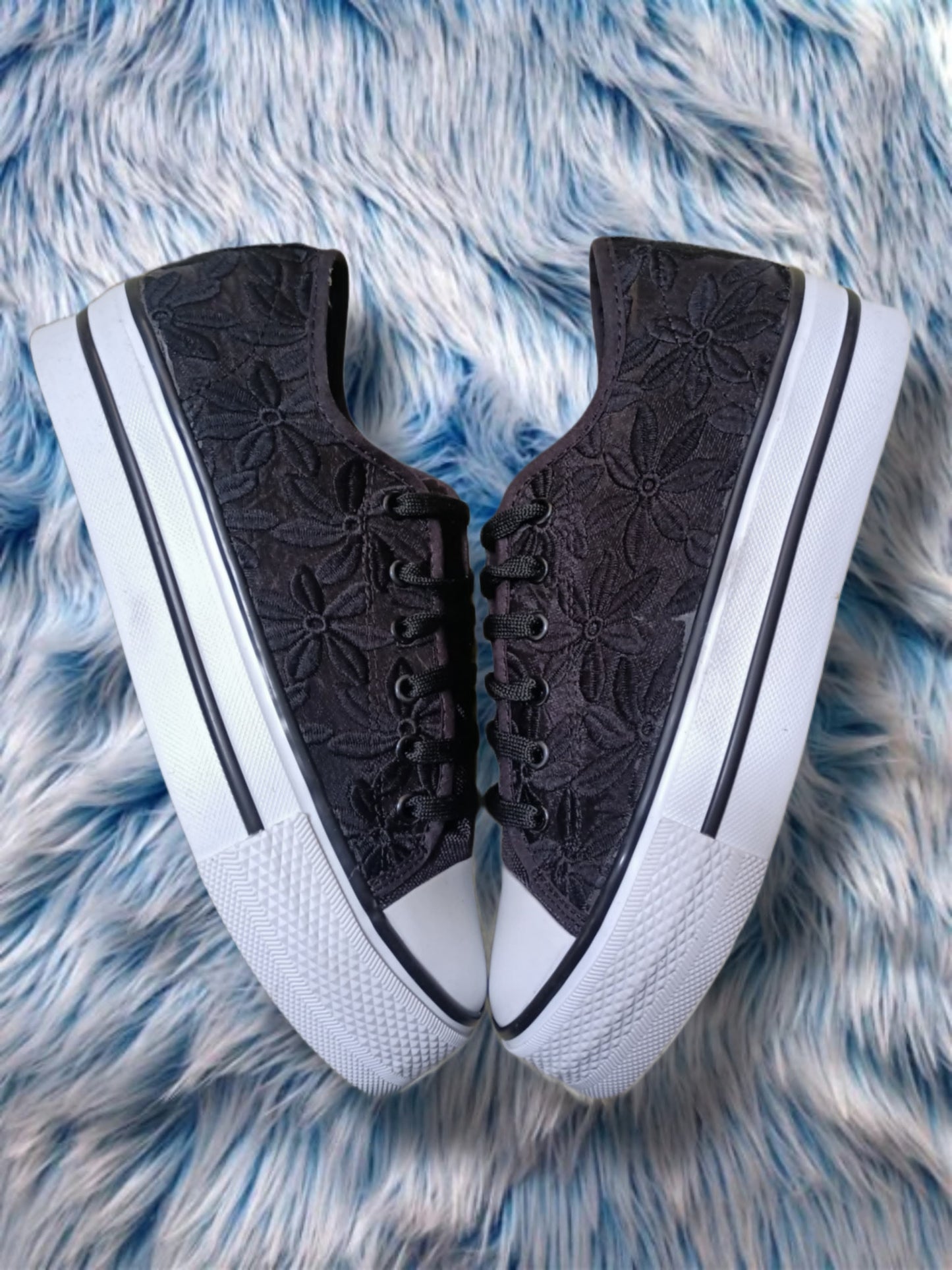 Tenis Choclo Flor negra