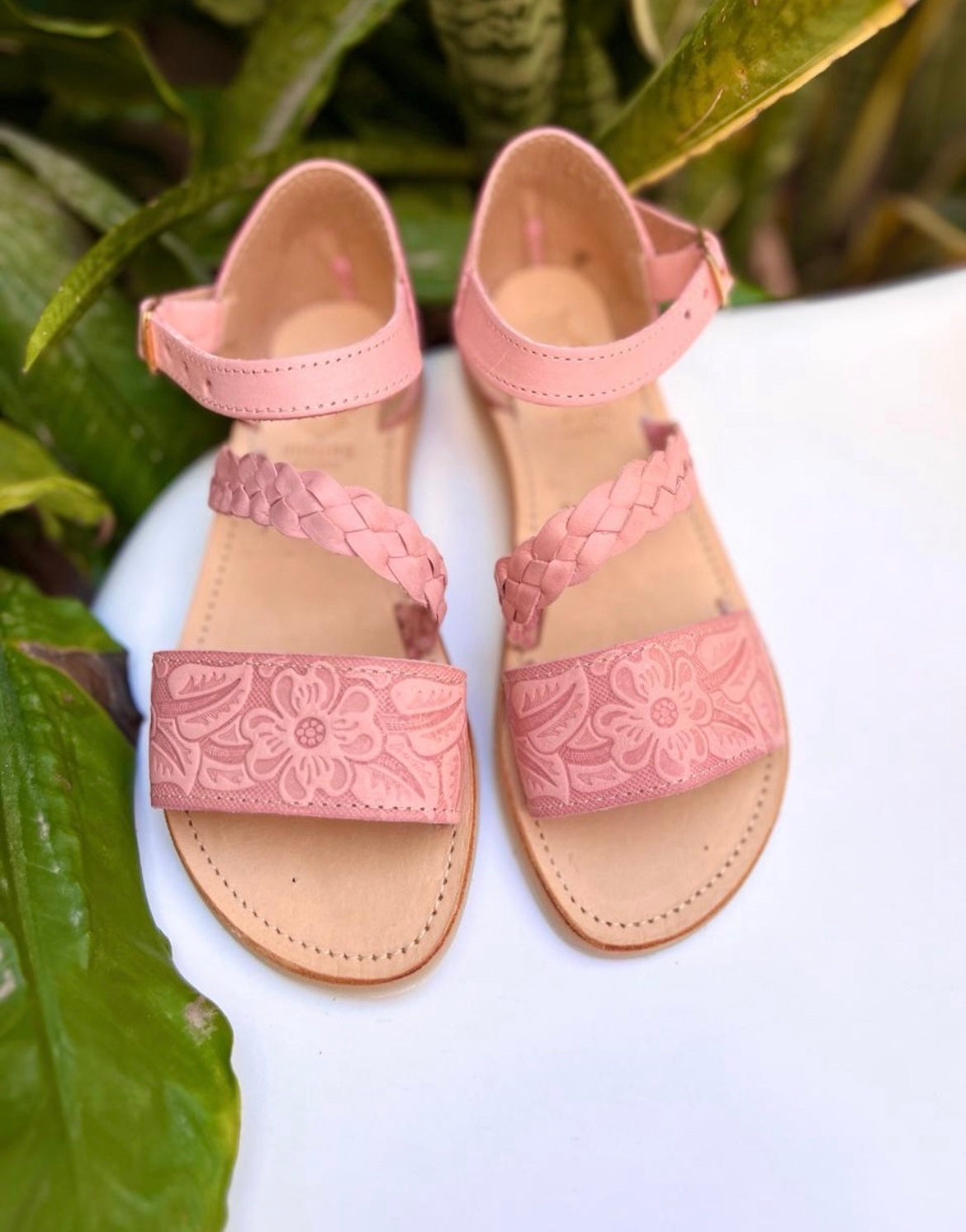 Huaraches Rosas