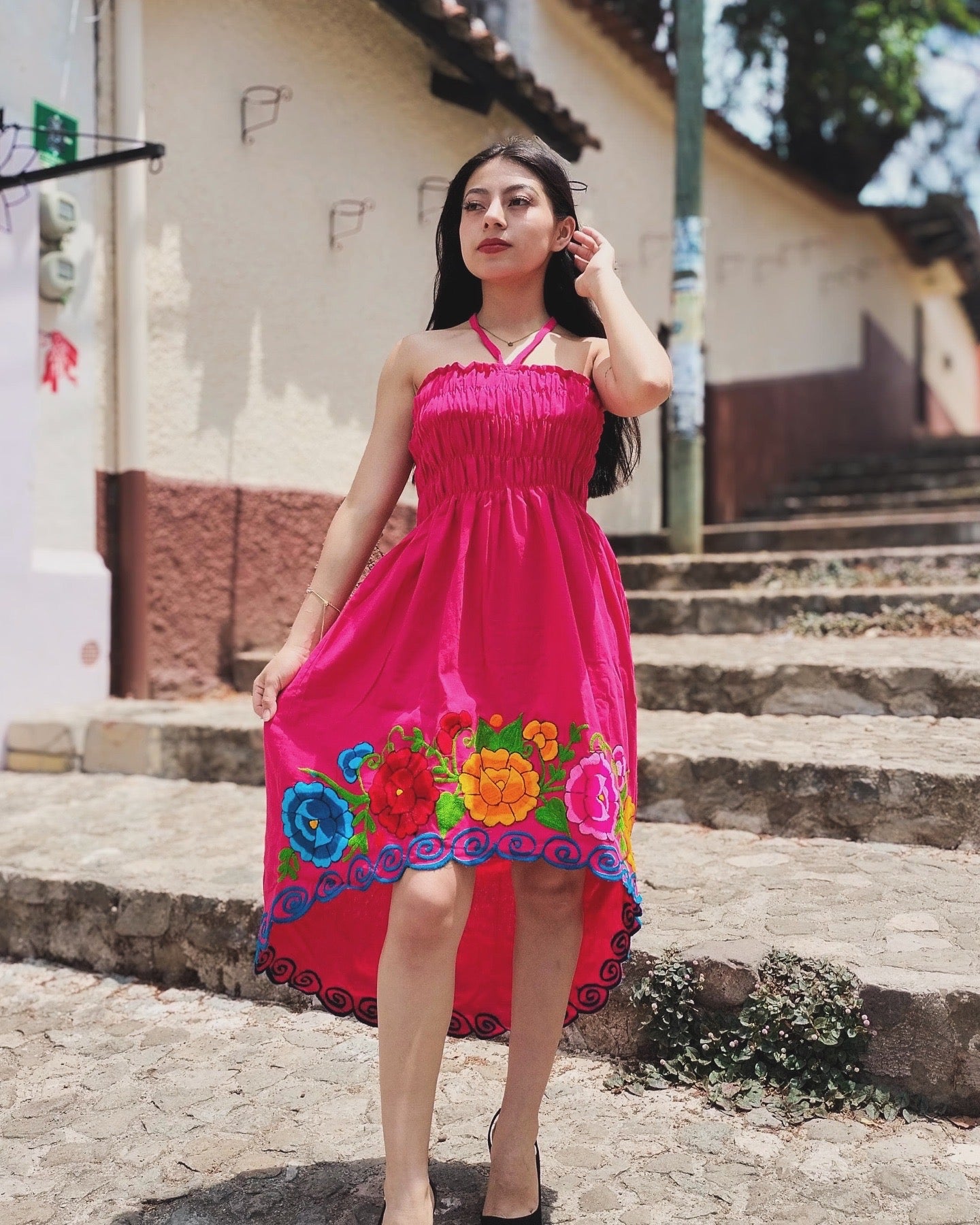 Vestido Halter cola de pato
