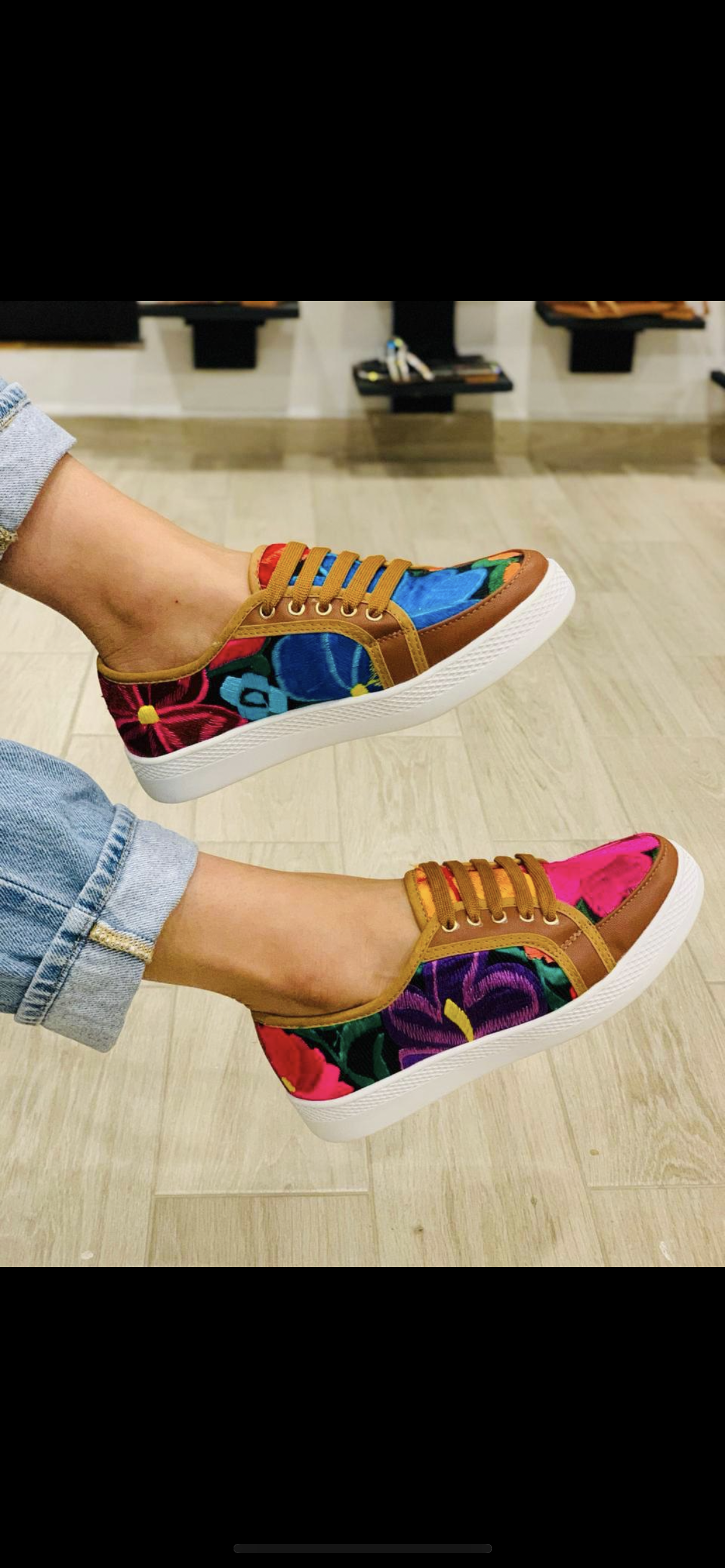 Tenis multicolor café