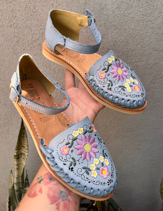 Huaraches Florecitas Azul