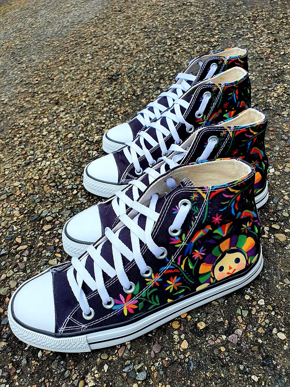 Tenis Tipo converse muñeca Lele