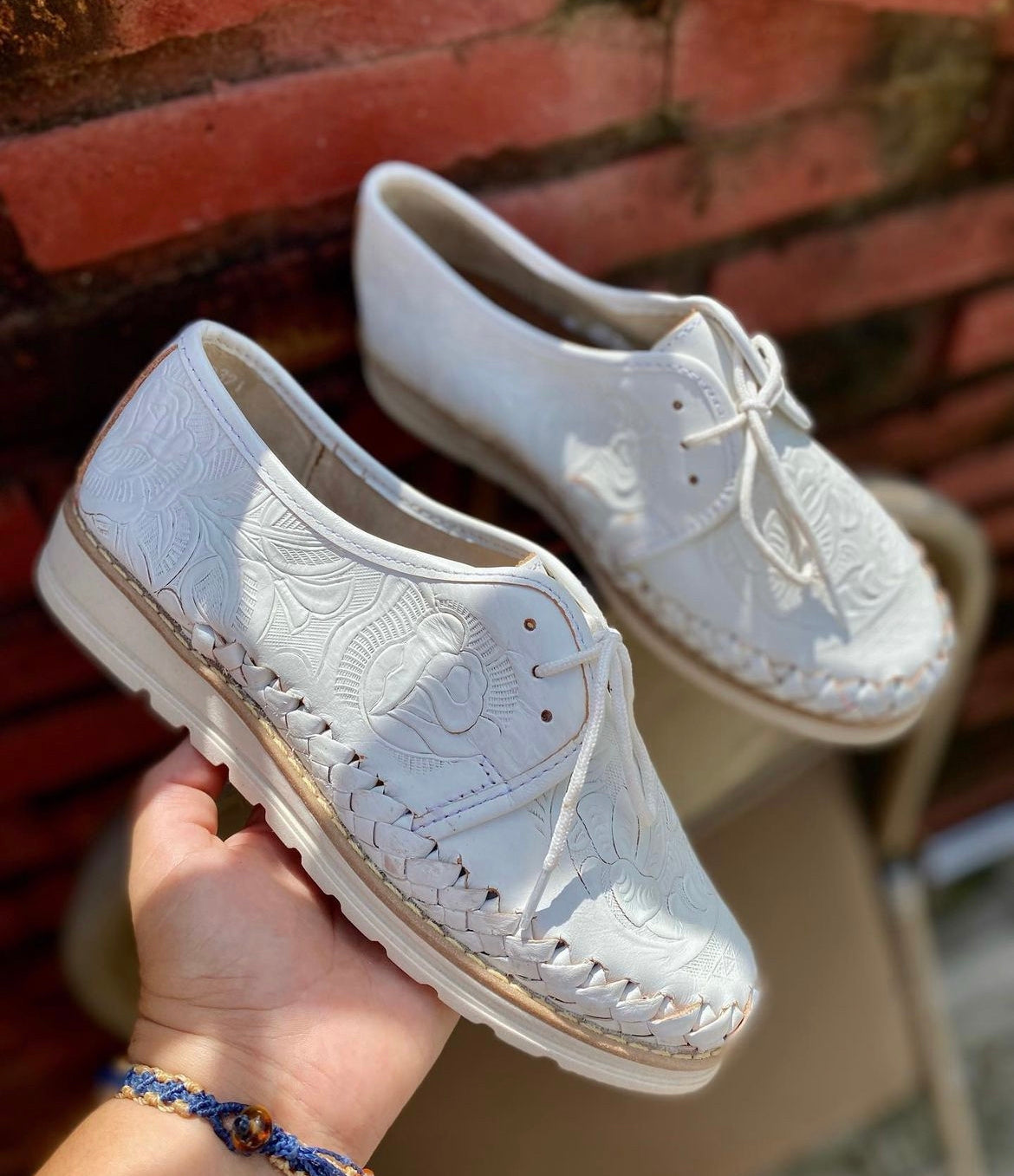 Huaraches Otoño blanco