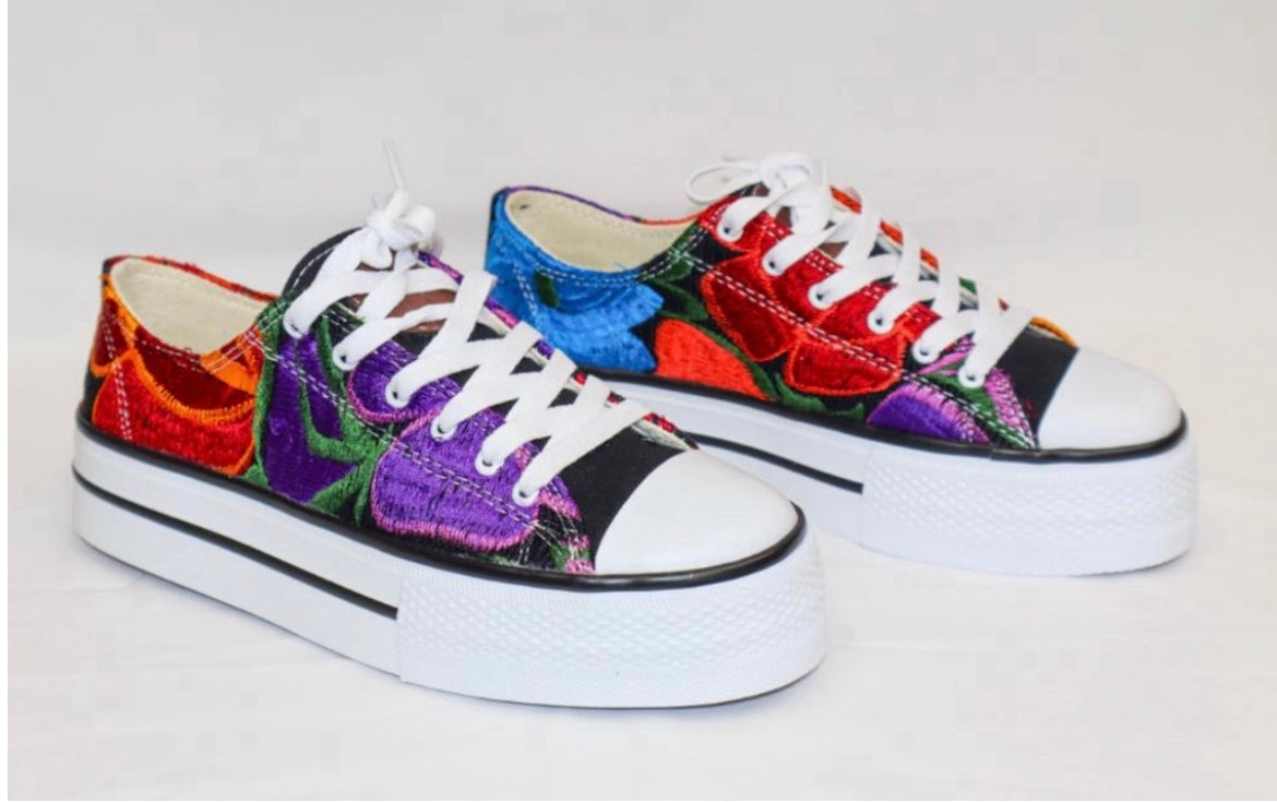 Tenis tipo converse Choclo