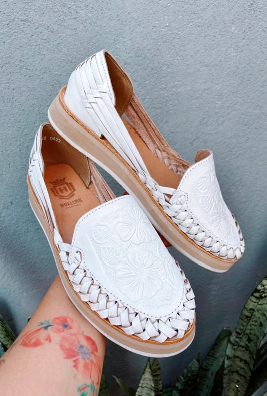 Huaraches clavel Blanco