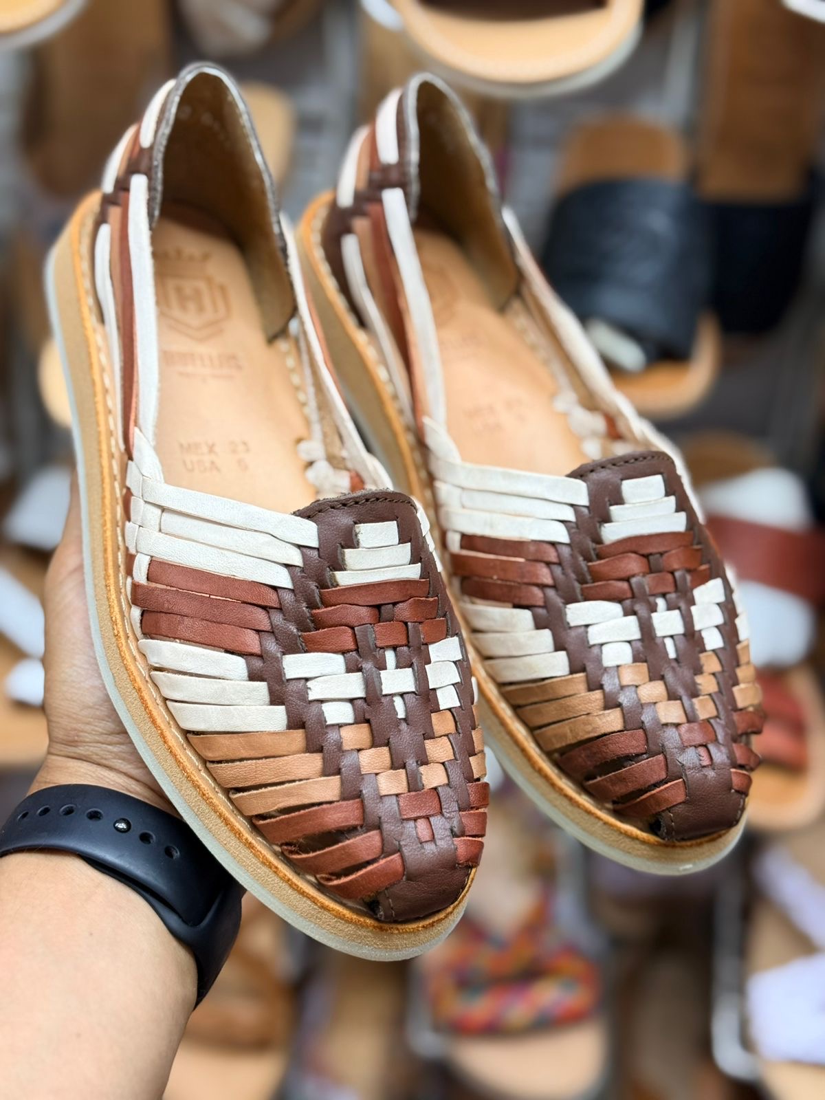 Huaraches Rombo Café