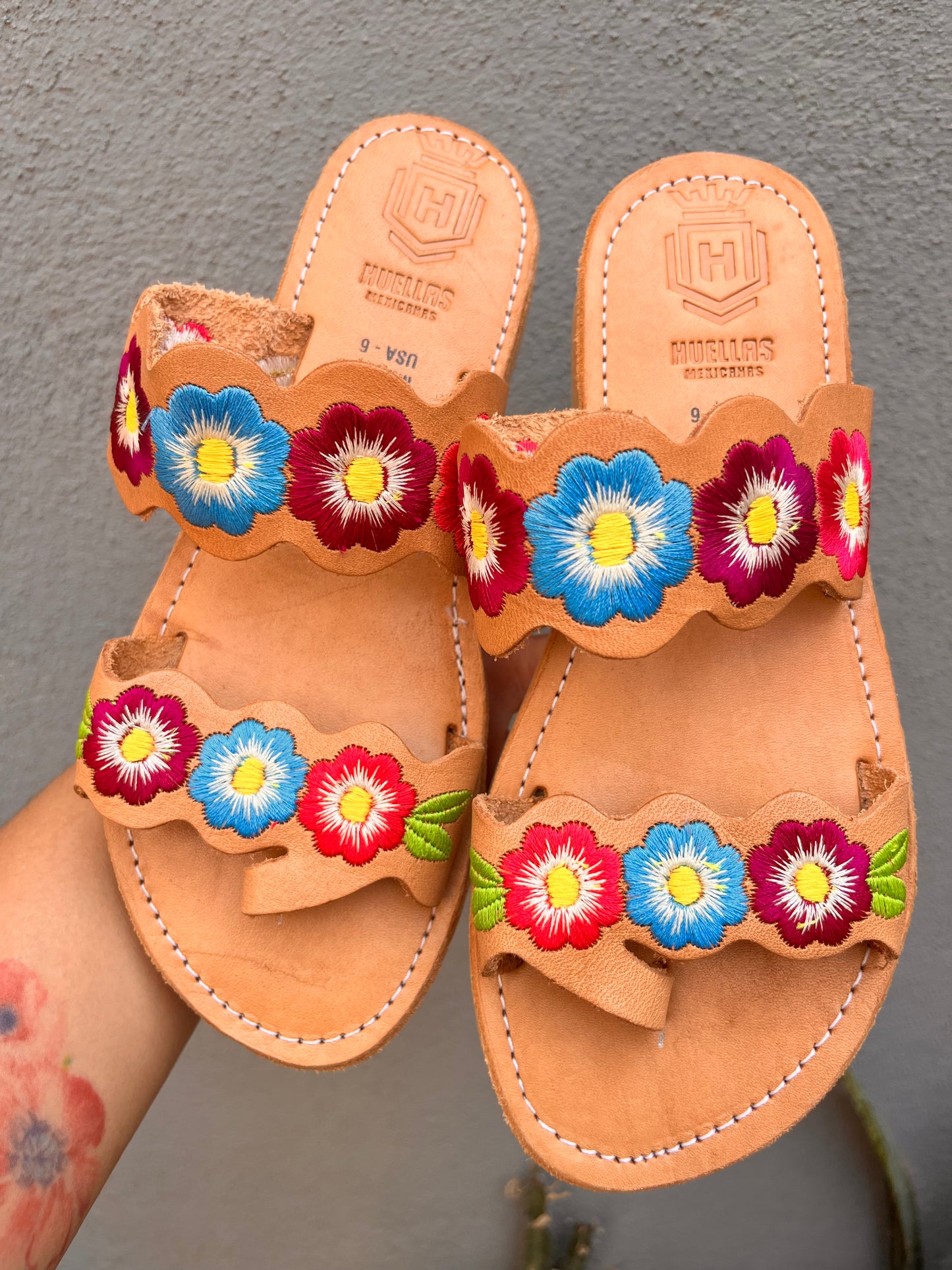 Sandalias Flor multicolor