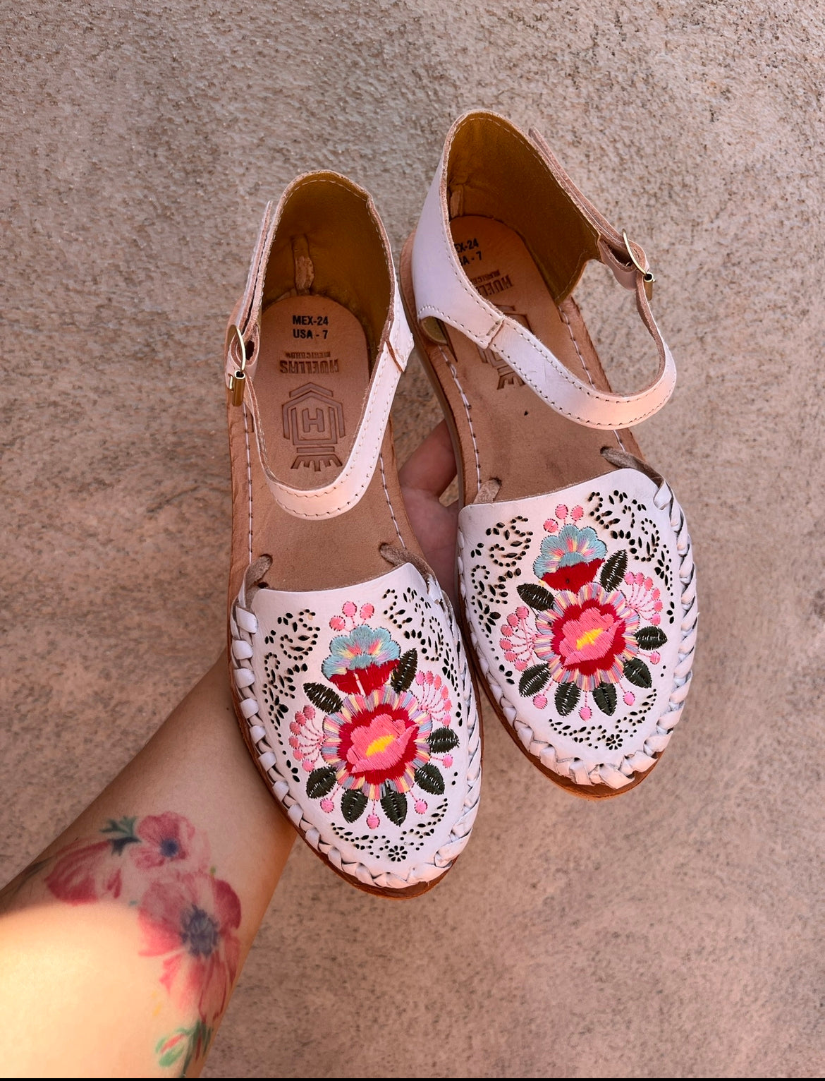 Huaraches Florecitas